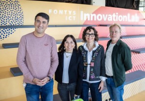 Progetto MoveIT - Visita a Eindhoven - Foto di gruppo a Fontys ICT nell’innovation lab.